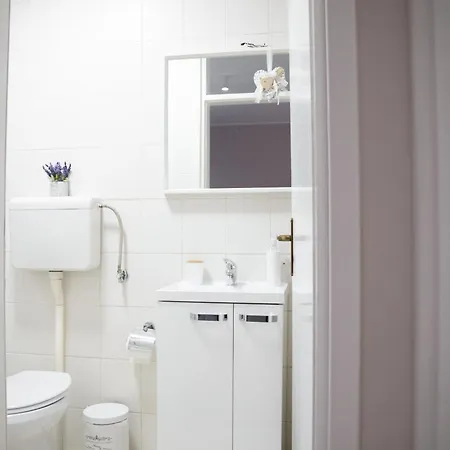 Sorelle Apartment Belgrade